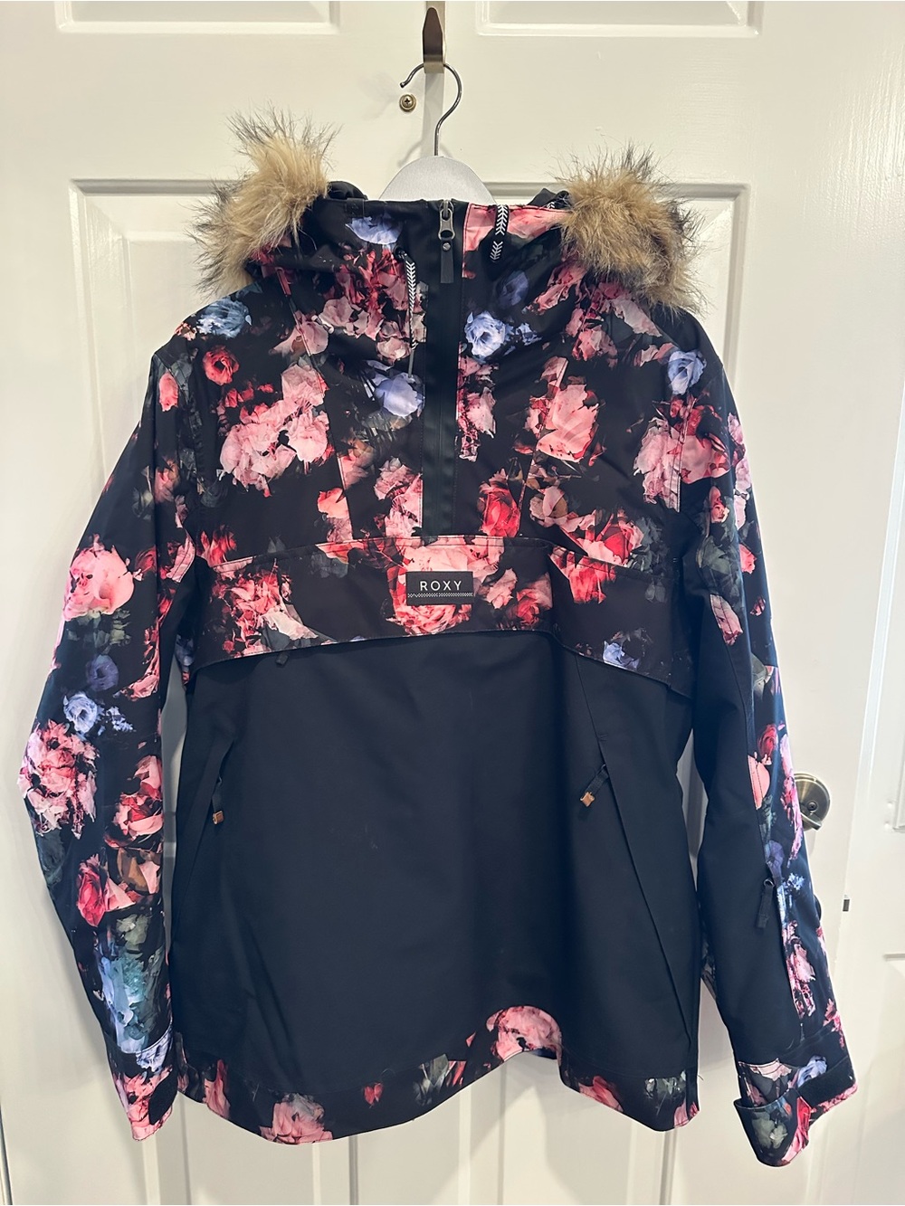 Roxy Black Floral Ski Jacket with Faux-Fur Hood